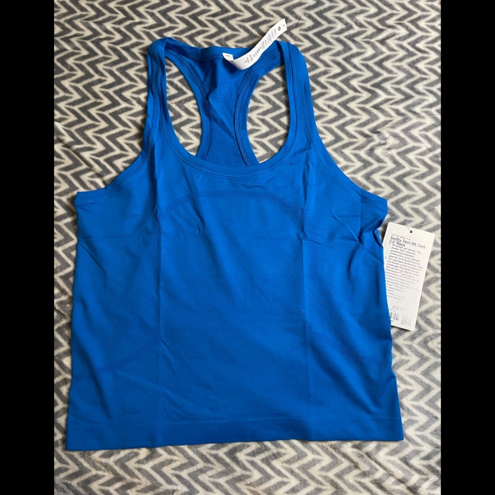 NWT swiftly tech Racerback *race length
